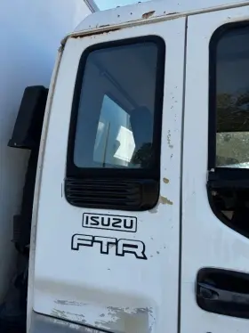 284.frtt02 Isuzu 2002 Ftr Oem Right Rear Quarter Glass 284.frtt02 Isuzu 2002 Ftr Oem Right Rear Quarter Glass