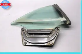 6w8325828ac Jaguar 07-15 Xkr Xk X150 Convertible Rear Right Side Quarter Window Glass Oem 6w8325828ac Jaguar 07-15 Xkr Xk X150 Convertible Rear Right Side Quarter Window Glass Oem