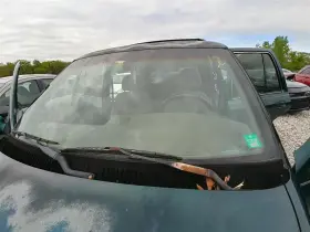 270-58404 Kia Windshield Glass Fits 95-02 Sportage 90721 270-58404 Kia Windshield Glass Fits 95-02 Sportage 90721