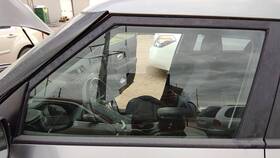 Kia 82410b2020 2014-2019 Soul Driver Left Front Side Window Door Glass Oem