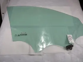 82410c5010 Kia 2016 - 2020 Sorento Front Left Driver Side Door Window Glass Oem