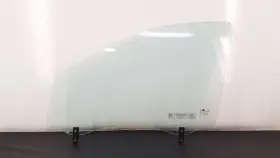 82411-3e010 Kia 824113e010 03-09 Sorento Driver Side Front Door Glass Oem