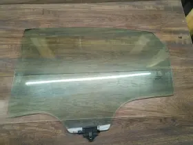 83413-2w000 Kia 83411-m7021 2019-2023 Forte Rear Driver Door Window Glass Oem