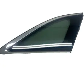 87810c6000 Kia 16 - 20 Sorento Passenger Side Quarter Panel Window Oem 242076