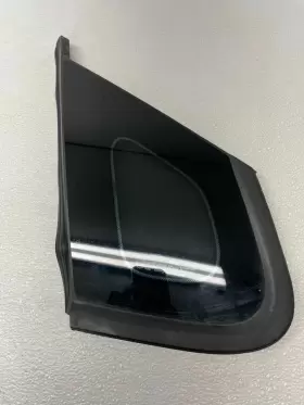 87810d5000 Kia 16 17 18 19 20 Optima Rear Left Quarter Panel Glass Solar Oem