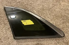 87810g5070 Kia 2017-2022 Niro Rear Left Quarter Glass Window Vent Driver Oem 87810g5070 Kia 2017-2022 Niro Rear Left Quarter Glass Window Vent Driver Oem