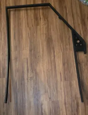 Bdy700030 Land Rover Oem Discovery 2 Front Left Driver Window Frame 99-04 - Very Good Bdy700030 Land Rover Oem Discovery 2 Front Left Driver Window Frame 99-04 - Very Good