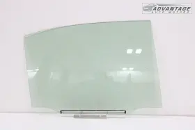 68113-30820 Lexus 2013-2020 Gs350 Rear Right Side Door Panel Movable Glass Oem