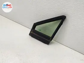 6812046030 Lexus 2023-24 Rz450e Front Left Vent Glass Door Small Corner Quarter Window Oem 6812046030 Lexus 2023-24 Rz450e Front Left Vent Glass Door Small Corner Quarter Window Oem