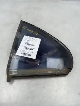 6812450070 Lexus 01-06 Ls430 4.3l Rwd At Driver Side Rear Door Vent Glass Window