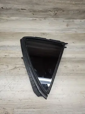 68188-52110 Lexus 2012 -2015 Toyota Prius C Rear Right Door Window Glass Tint Oem Vz78 68188-52110 Lexus 2012 -2015 Toyota Prius C Rear Right Door Window Glass Tint Oem Vz78