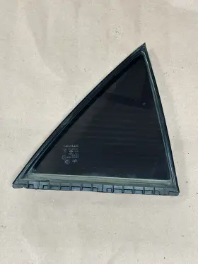 68188-530 Lexus 2001-2005 Is300 Is 300 Pass Right Rear Quarter Vent Glass Oem 68188-530 Lexus 2001-2005 Is300 Is 300 Pass Right Rear Quarter Vent Glass Oem