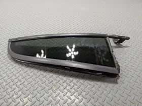 2l1z7825380aa Lincoln 03-06 Oem Navigator Rear Right Side Window Vent Glass With Privacy Tint 2l1z7825380aa Lincoln 03-06 Oem Navigator Rear Right Side Window Vent Glass With Privacy Tint