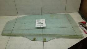Mazda 278-58229r Passenger Right Rear Door Glass Fits 93-97 626 32322