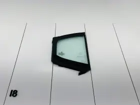 Bjs7-73-651 Mazda 14-18 3 Sedan Rear Left Driver Side Door Quarter Window Glass Oem Bjs7-73-651 Mazda 14-18 3 Sedan Rear Left Driver Side Door Quarter Window Glass Oem