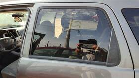 Mazda Ec0273511 2001-2006 Tribute Driver Left Rear Side Window Door Glass Oem Back
