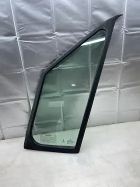 A9106710200 Mercedes 43r-00390/a9106710200 Sprinter W907 Quarter Light Window Glass Front Left Oem 43r-00390 A9106710200 Mercedes 43r-00390/a9106710200 Sprinter W907 Quarter Light Window Glass Front Left Oem 43r-00390