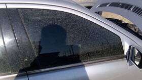 Mercedes-benz 2037250210 2001-2004 C240 Passenger Right Front Side Window Door Glass Oem