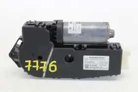 A2059001024 Mercedes-benz 2057806200 2015-2019 C300 Glc300 Sunroof Glass Motor Oem #7776