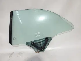 2076701700 Mercedes-benz 2011 2012 2013 2014 E350 Oem Left Rear Quarter Glass 2076701700 Mercedes-benz 2011 2012 2013 2014 E350 Oem Left Rear Quarter Glass