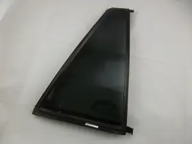 251-730-24-55 Mercedes-benz Rear Passenger Vent Glass R350 2010 2009 2008 2007 2