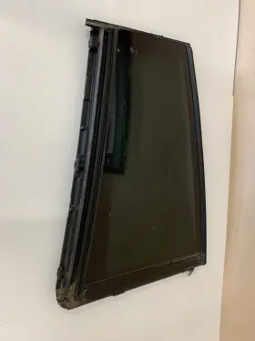 A1667300855 Mercedes-benz 13-16 Gl450 Gl550 X166 Rear Right Side Door Vent Glass Window Rh Oem A1667300855 Mercedes-benz 13-16 Gl450 Gl550 X166 Rear Right Side Door Vent Glass Window Rh Oem