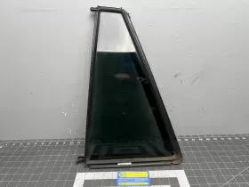 A2517301755 Mercedes-benz 06-12 R-class Rear Left Door Quarter Window Small Glass Oem