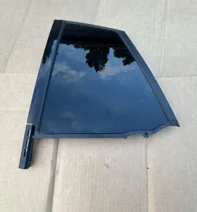 A2537307900 Mercedes-benz Rear Left Door Window Fixed Vent Glass Oem/ 2016 - 2022 Glc Coupe X253 A2537307900 Mercedes-benz Rear Left Door Window Fixed Vent Glass Oem/ 2016 - 2022 Glc Coupe X253