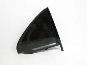 W205 Mercedes H313 18-21 C63 S 2020 Rear Right Passenger Quarter Window Glass W205 Mercedes H313 18-21 C63 S 2020 Rear Right Passenger Quarter Window Glass