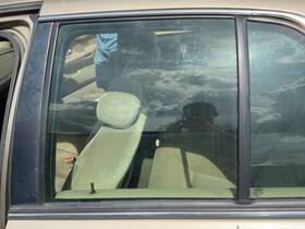 Mercury F5my5425713a 1992-2002 Grand Marquis Driver Left Rear Side Window Door Glass Oem Back