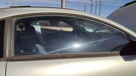 Mitsubishi Mr375842 2000-2005 Eclipse Passenger Right Front Side Window Door Glass Oem