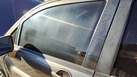 Mitsubishi Trucks Mr565483 2004-2011 Endeavor Driver Left Front Side Window Door Glass Oem