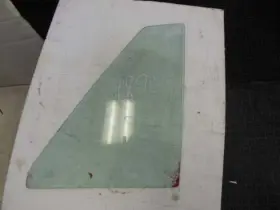 279-53325r Nissan Passenger Right Rear Door Vent Glass Sedan Fits 82-84 Maxima