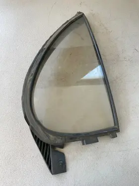 43r-005165 Nissan 1995 Infiniti J30 Rh Passenger Rear Quarter Window 43r-005165 Nissan 1995 Infiniti J30 Rh Passenger Rear Quarter Window