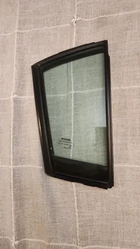 82262et000 Nissan 07-12 Sentra Passenger Right Rear Vent Window Back Door Glass 82262et000 Nissan 07-12 Sentra Passenger Right Rear Vent Window Back Door Glass