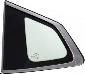 83301-7fl0a Nissan Genuine Quarter Glass