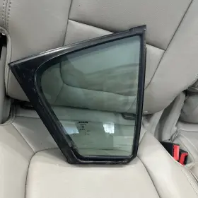 Rvw-50230 Nissan 2009-2014 Maxima Rear Door Window Vent Glass Passenger Right Rh Oem