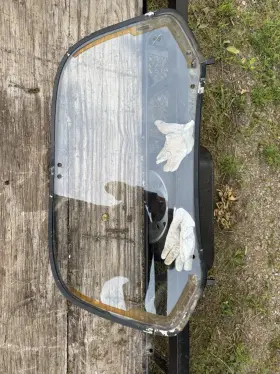 141-845-501 Oem Karmann Ghia Convertible Back Glass 141-845-501 Oem Karmann Ghia Convertible Back Glass