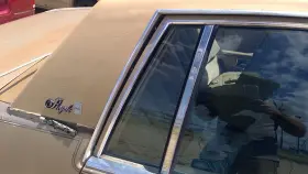 01713518 Oldsmobile 1980-85 Olds 88 Passenger Right Rear Vent Window Back Door Glass With Frame Oem 01713518 Oldsmobile 1980-85 Olds 88 Passenger Right Rear Vent Window Back Door Glass With Frame Oem