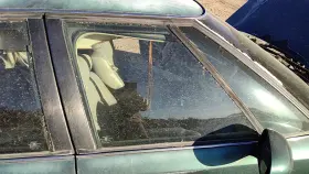 25640132 Oldsmobile 1992-1999 Olds 88 Passenger Right Front Side Window Door Glass Oem 25640132 Oldsmobile 1992-1999 Olds 88 Passenger Right Front Side Window Door Glass Oem