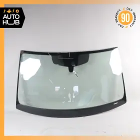 95b845099my Pilkington 15-18 Porsche Macan S 95b Front Window Windshield Glass