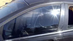 92190865 Pontiac 2008-2009 G8 Driver Left Front Side Window Door Glass Oem