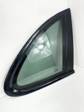 7p5845298 Porsche Cayenne Rear Right Passenger Side Quarter Window Glass Oem 2014 - 2018