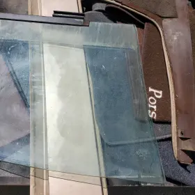 94454202401 Porsche Oem 82-91 924 924s 944 968 Right Passenger Door Window Glass