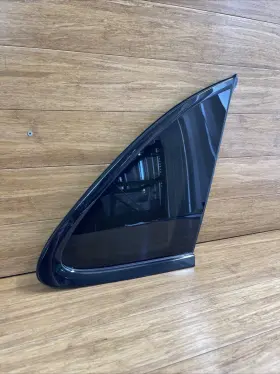 95b845298de Porsche Oem 2015 - 2024 Macan 95b Rear Right Quarter Glass Window Note 95b845298de Porsche Oem 2015 - 2024 Macan 95b Rear Right Quarter Glass Window Note