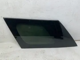 M8e2-29601-be Range Rover 2023-2025 L460 Rear Left Side Quarter Window Glass Oem M8e2-29601-be Range Rover 2023-2025 L460 Rear Left Side Quarter Window Glass Oem