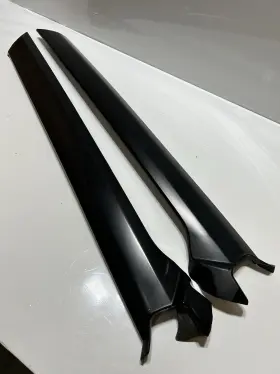 270-58769d Rover 10-16 Land Lr4 Oem Windshield Moulding Trim Left And Right Sides
