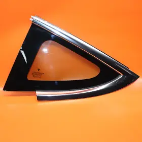 1514978-16-d Tesla 1080703-00-g Model 3 Quarter Glass Left Rear 2017 2018 2019 Chrome Oem