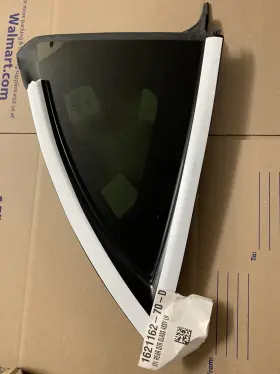 1621162-70-d Tesla New Oem 20-24 Model Y Quarter Glass Left Rear