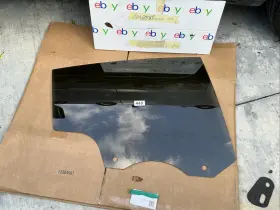 1666510-00-c Tesla 2020-2027 Model Y Rear Right Door Laminated Glass Rh Oem 1666510-00-c Tesla 2020-2027 Model Y Rear Right Door Laminated Glass Rh Oem